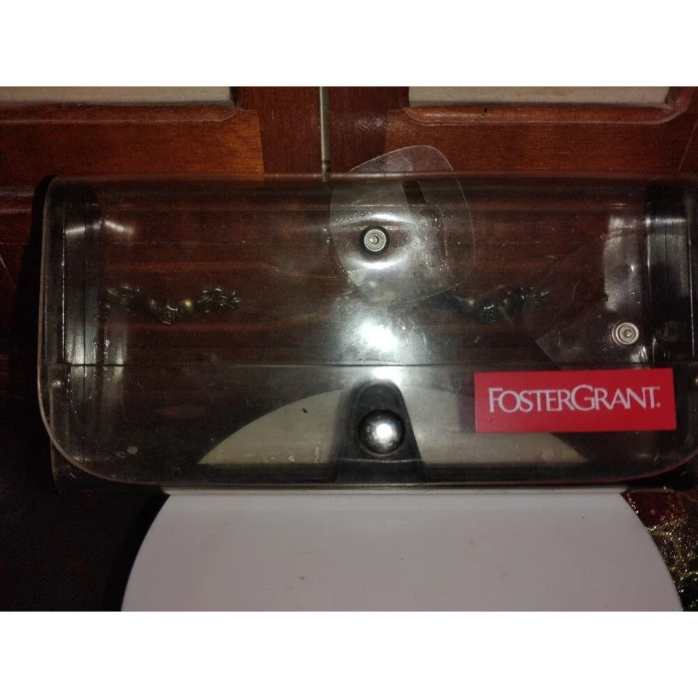 Foster Grant Clip On Sun Shades -With Case